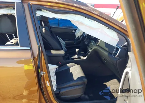 2020 Kia Sportage S z USA, uszkodzony, nr VIN KNDP63AC5L7774019